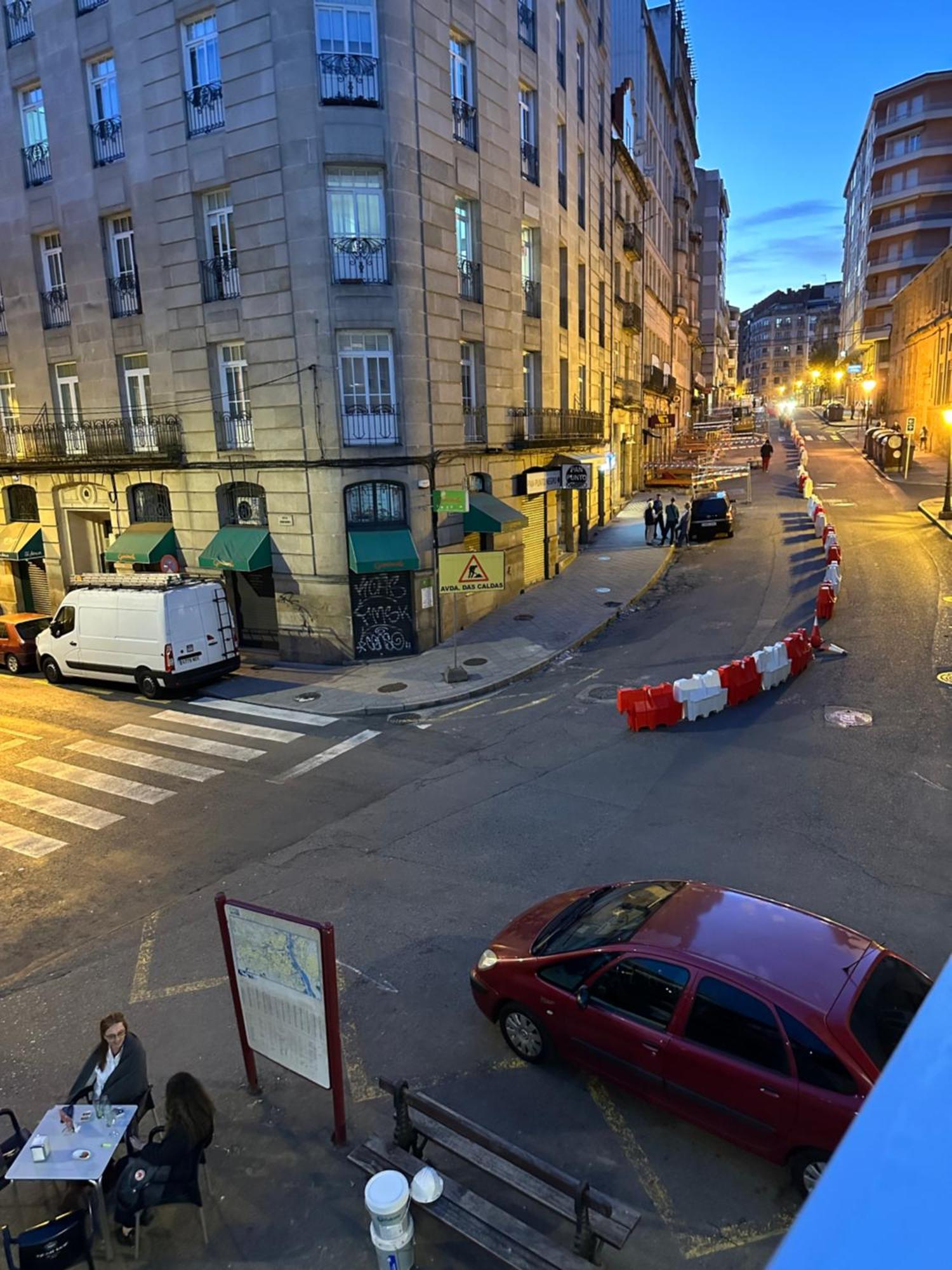 Apartamento Puente Romano Ourense Eksteriør billede
