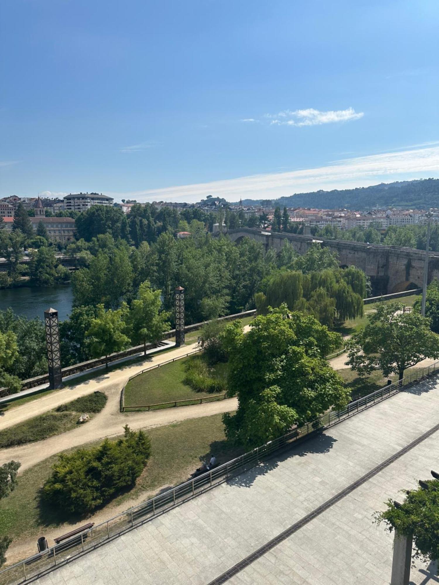 Apartamento Puente Romano Ourense Eksteriør billede